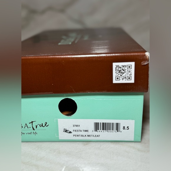 Diba True Fiesta Time Sandals NEW Size 8.5 - Picture 16 of 16
